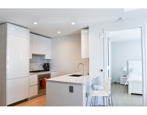 Primary Photo - 125 Seaport Blvd