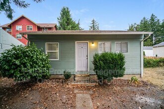 Building Photo - 4632 SE 122nd Ave