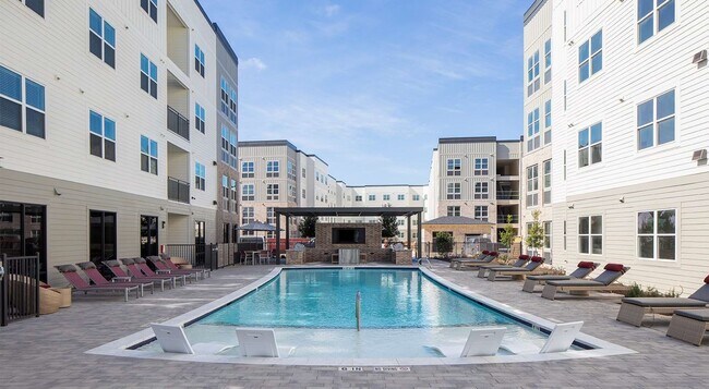 Foto del edificio - 22540 Merchants Way