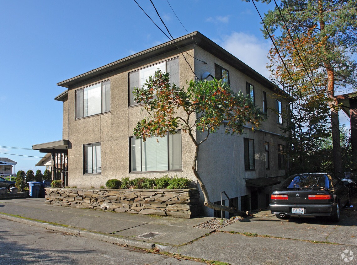 Foto del edificio - 2617 14th Ave W