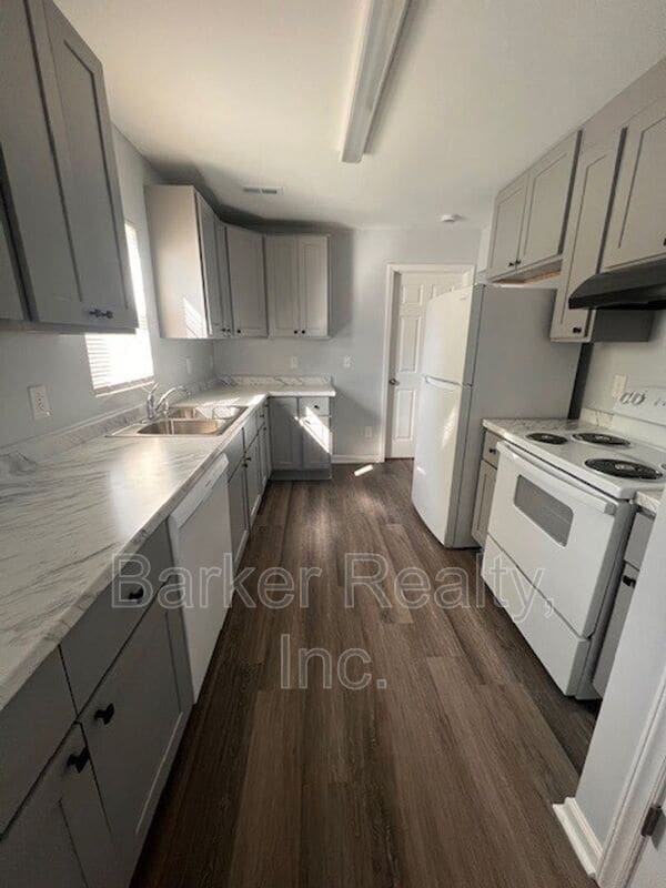 Foto del edificio - 1602-C Pender Street