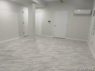 Building Photo - 94 4th Ave