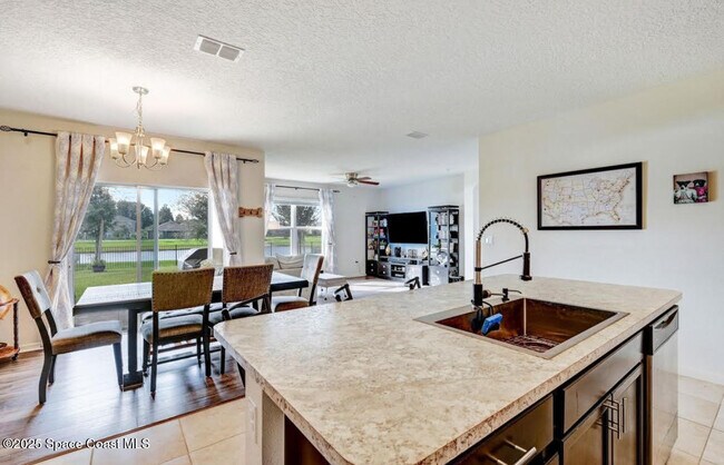 Foto del edificio - 4345 Pagosa Springs Cir