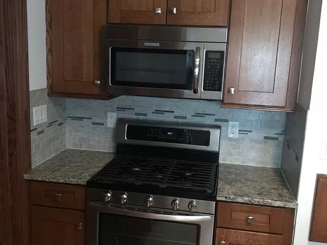 Foto del edificio - 3257 S Springfield Ave