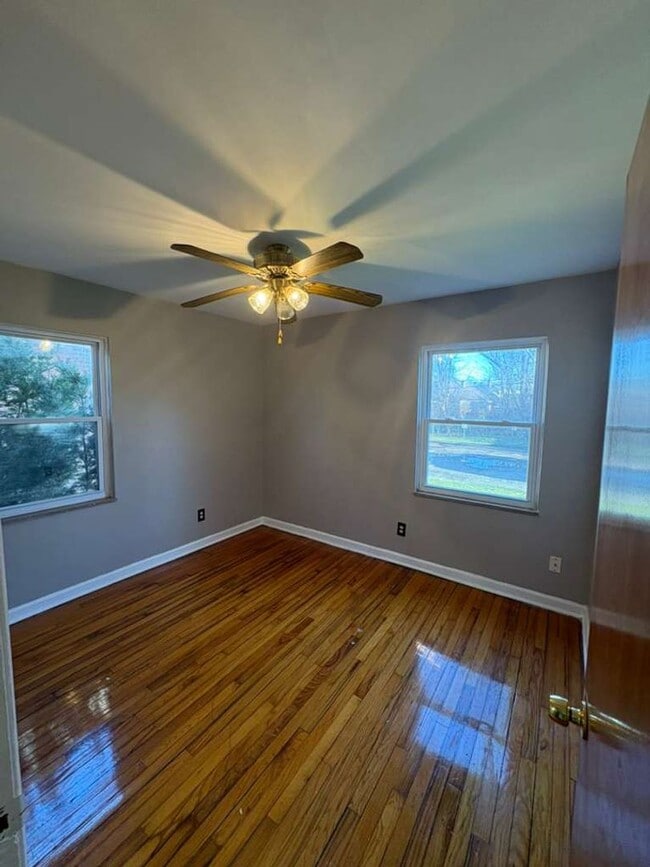 Building Photo - 18015 Harvard Ave