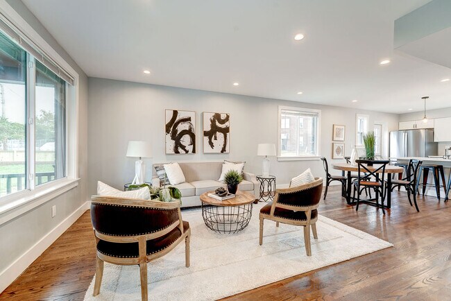 Foto del edificio - 4808 Sargent Rd NE