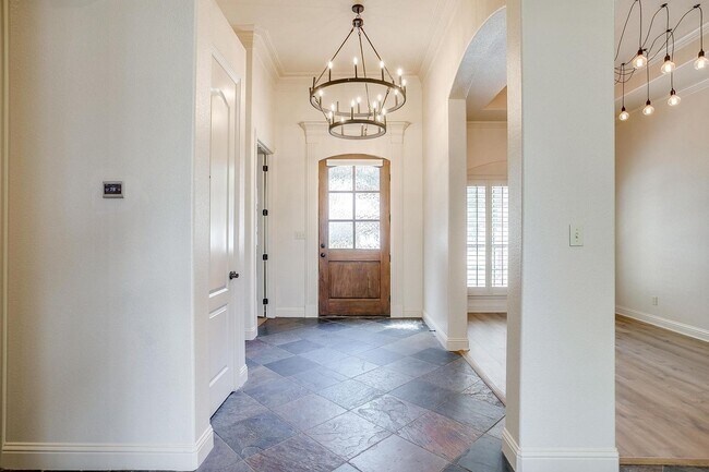 Foto del edificio - Beautiful 3 Bed, 2.5 Bath Located in HIghly Desired Willow Park Village- Aledo ISD-  76008