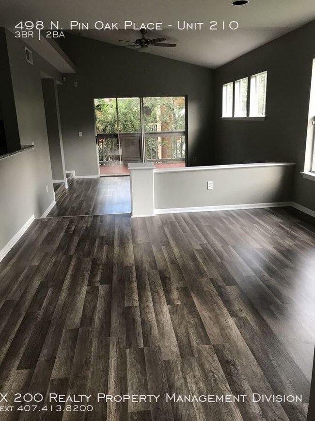 Foto del edificio - NEWLY REMODELED 3 BEDROOM CONDO- LONGWOOD