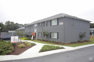 Building Photo - Flats at East Atlanta