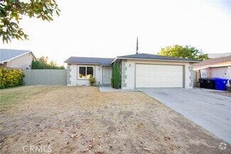 Building Photo - 5136 Saguaro St