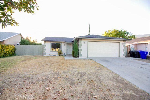 Foto principal - 5136 Saguaro St