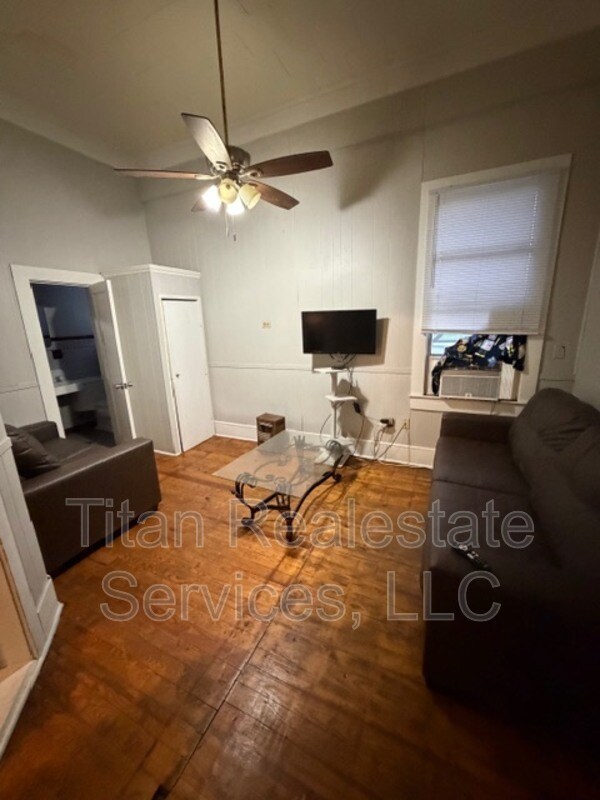 Building Photo - 218 W St Peter St