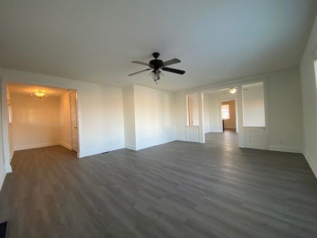 Building Photo - 54 S 6th Ave