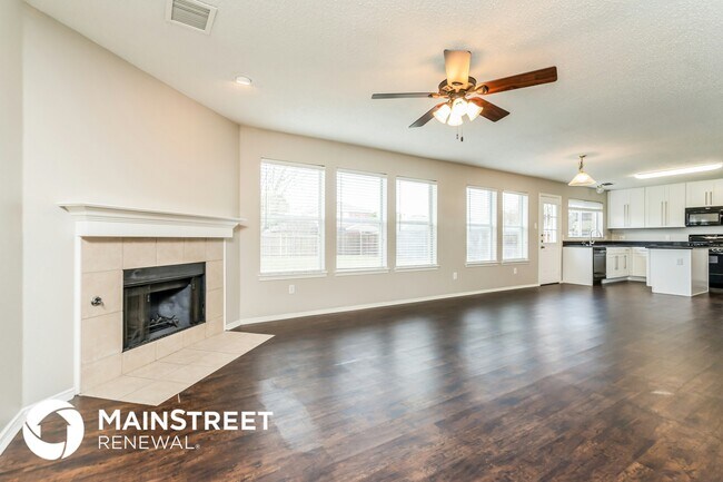 Foto del edificio - 312 Cherrywood Trail