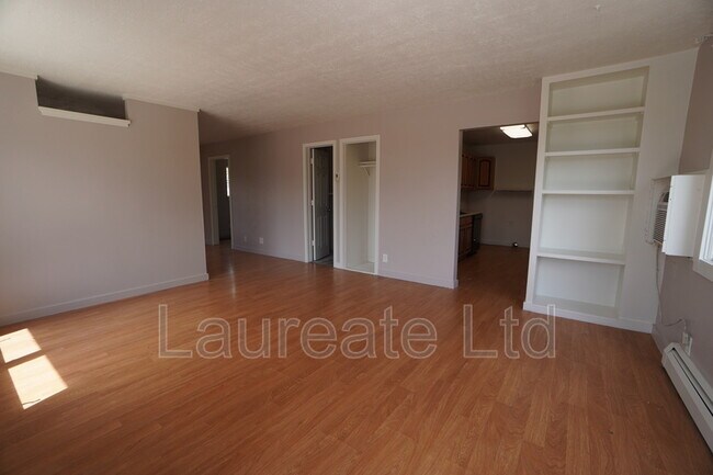 Foto del edificio - 1345 Quitman St