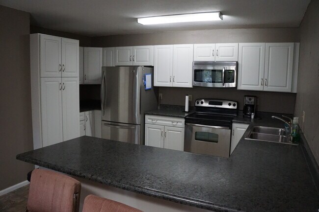 Kitchen - 3120 Corona Trl