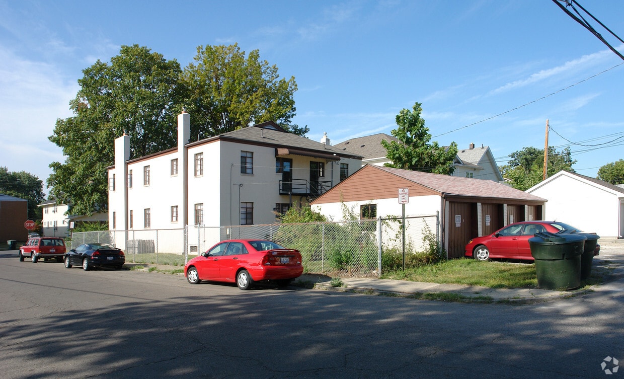 Building Photo - 1626 W 3rd Ave