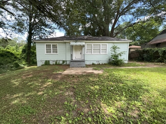 Photo - 1857 Westover St House