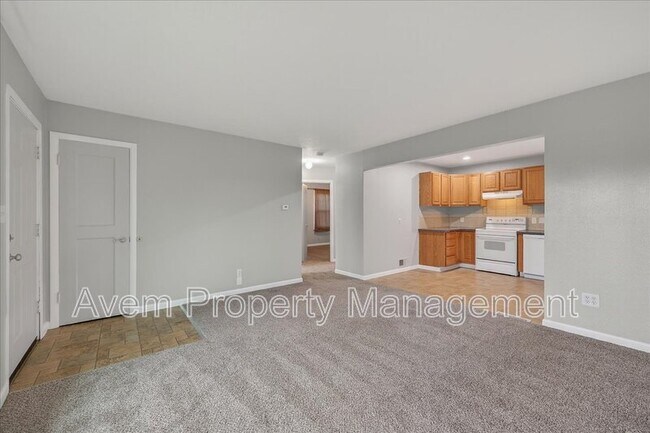 Foto del edificio - 7405 NE Jonesmore St