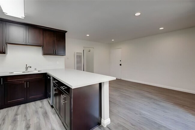 Foto del edificio - 278 E Washington Blvd