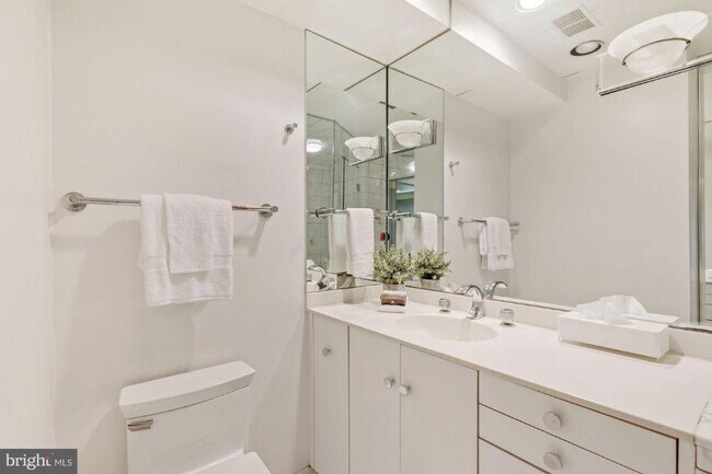 Building Photo - 4301 Massachusetts Ave NW