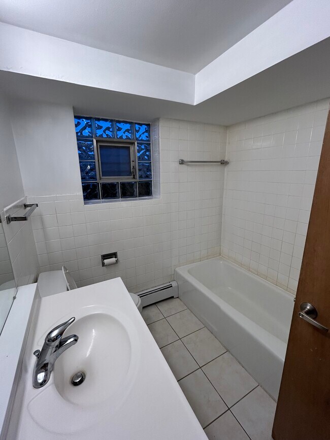 Foto del edificio - 640 56th Pl