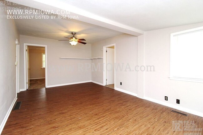 Building Photo - CLOSE TO CAMPUS!! 2 Bedroom, 2 Bath Home i...