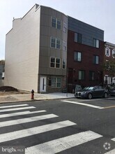 Building Photo - 2202 Christian St