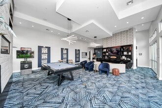 Building Photo - 5455 Richmond Ave.