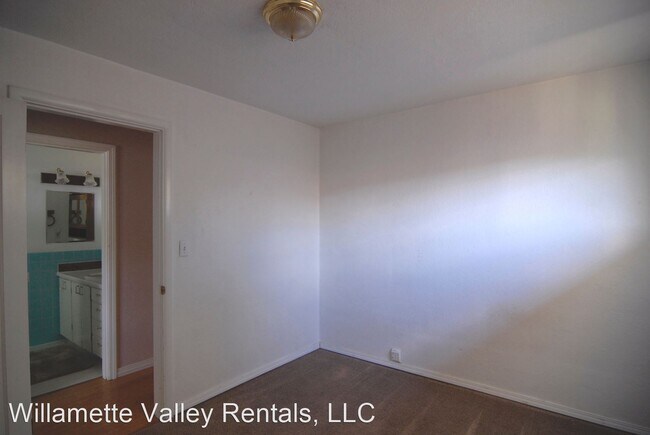 Foto del edificio - 3 br, 1 bath House - 5765 SW Philomath Blvd