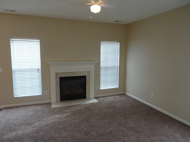 Building Photo - 4406 Snowcrest Ln