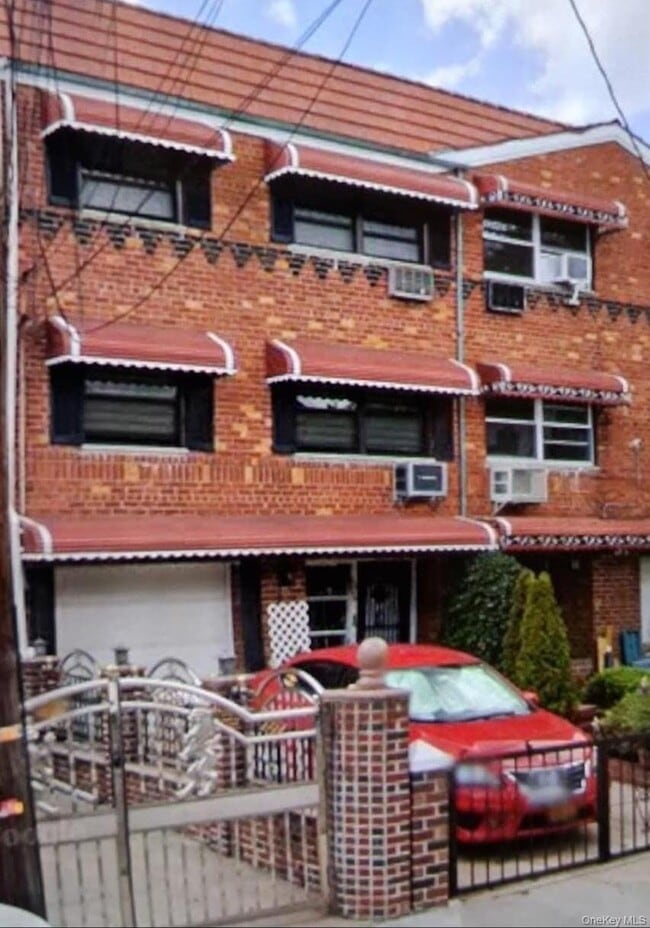 Building Photo - 30-34 73rd St