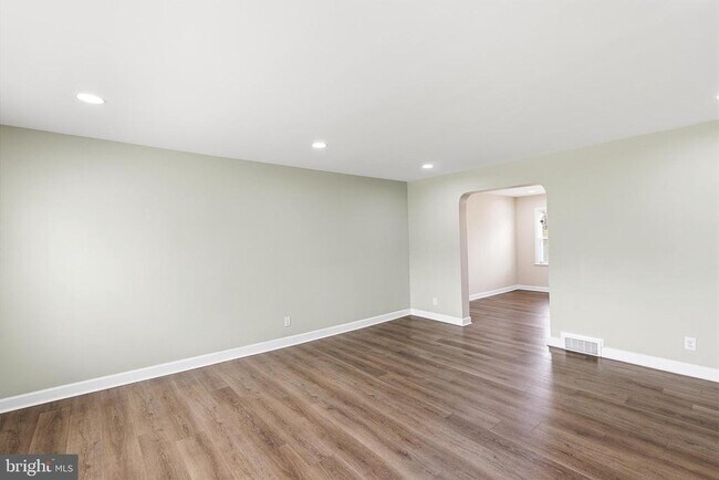 Foto del edificio - 8130 Kirkwall Ct