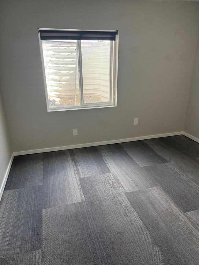 Building Photo - 932 Freedom Point Way