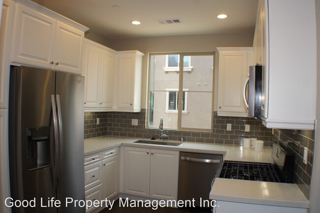 Building Photo - 2 br, 2.5 bath House - 16063 Veridian Circle