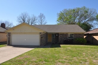 Building Photo - 616 Mountain Laurel Ln