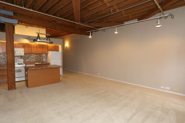 Foto del edificio - 1350 N Wells St