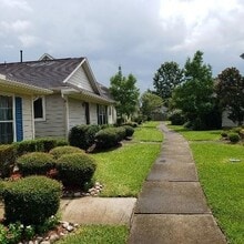 Building Photo - 1569 Nichole Woods Dr