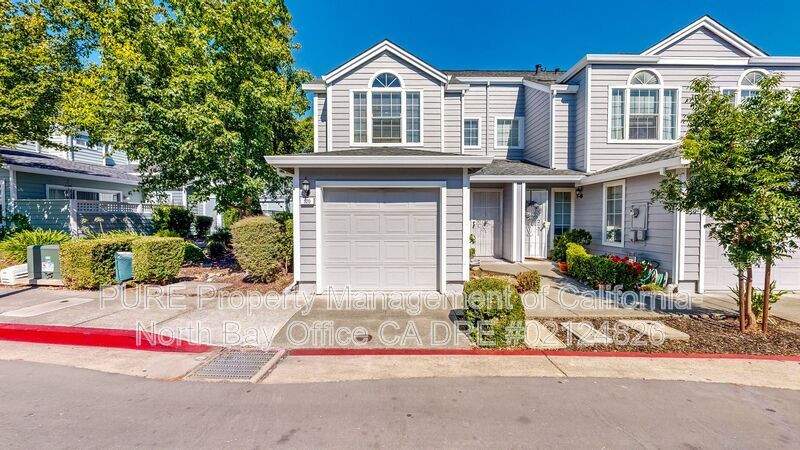 Foto principal - 520 Laurel Grove Cir