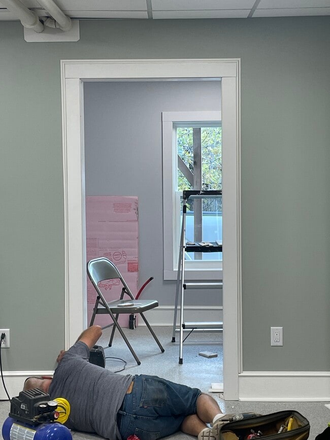 Building Photo - 1826 E Superior St Building Photo - 1826 E Superior St