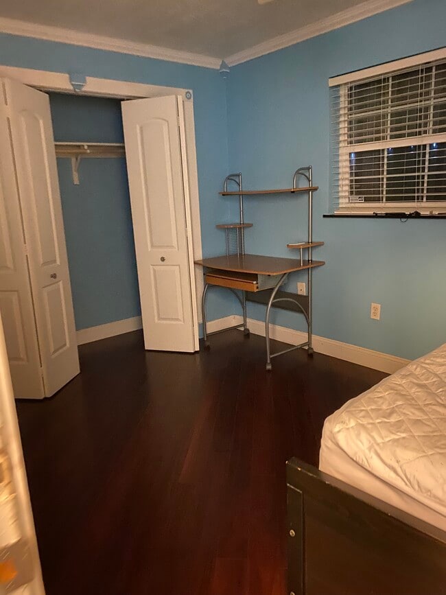 Foto del edificio - 9470 NW 24th St