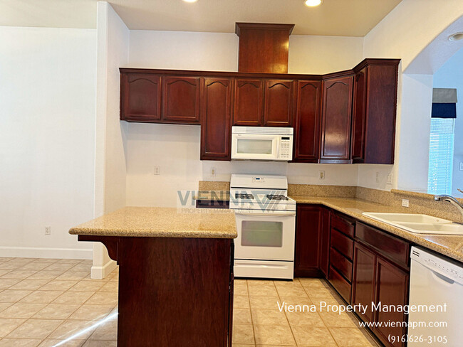 Building Photo - 361 Chambers Dr