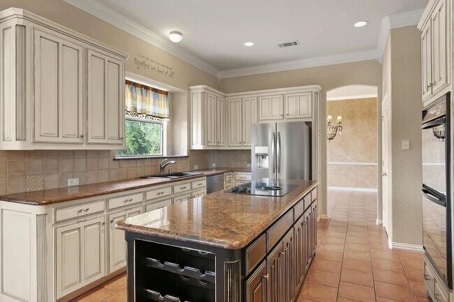 Foto del edificio - 3103 River Bend Dr