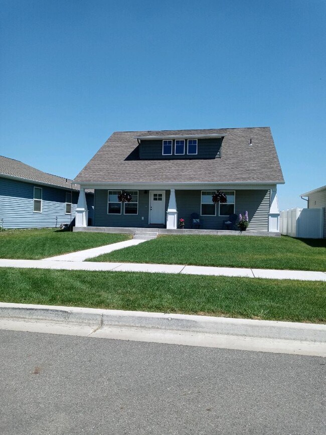 Building Photo - 8912 N Spokane St