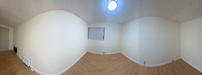 Foto del edificio - 1xxx Jarvis Ave