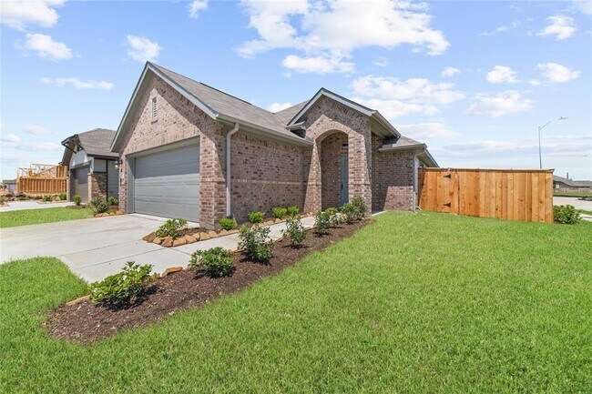 Building Photo - 20555 Laila Manor Ln