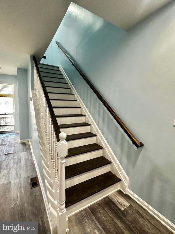 Foto del edificio - 542 Stanbridge St