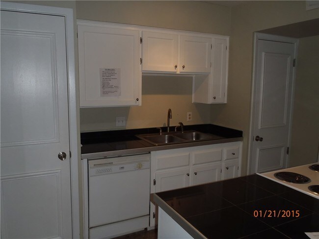 Foto del edificio - 3517 Greystone Dr