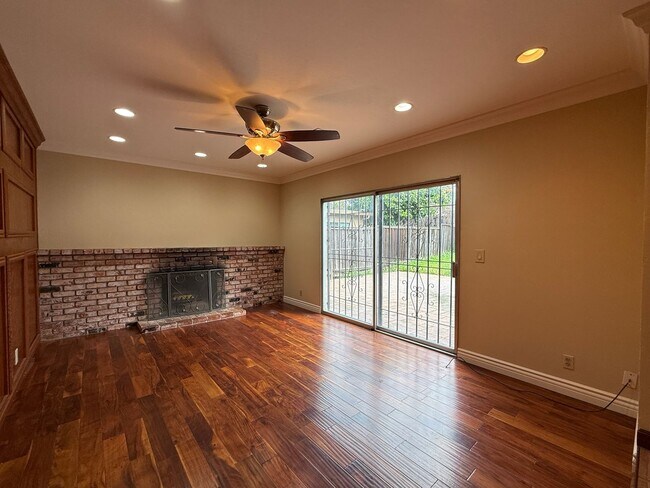 Foto del edificio - Cozy 3 Bedroom 2 Bath home located conveniently in San Jose