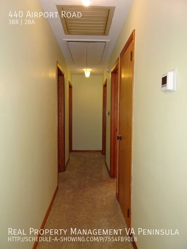 Foto del edificio - 3 bedroom 2 Bath Ranch Duplex for Rent in ...